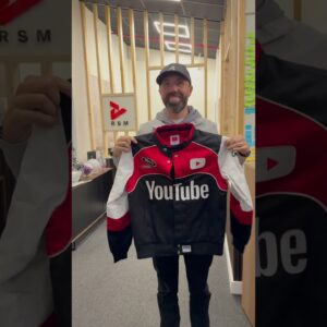 The BEST gift from YouTube 👏🎥 #golf