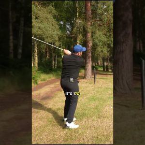 This was NEARLY perfect 😫  #golf